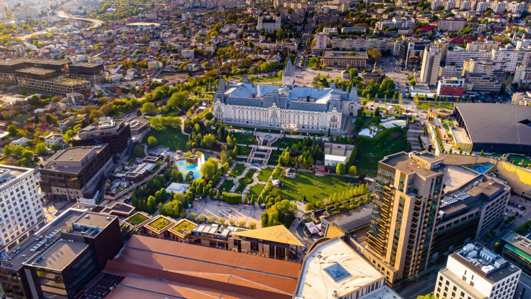 Ansamblul Palas Iasi Ansamblul Palas Iasi